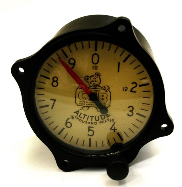 Altimeter J3 Cub